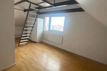 Toppen 1:a med loft & balkong i Halmstad