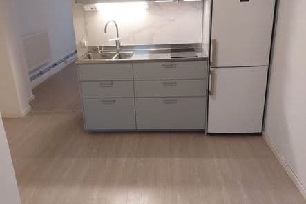 1 rok Centralt/Väster med el inkl.